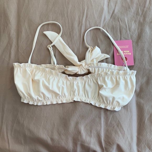 Strawberry Milk Mob - Yeti Bikini Top - Picture 4 of 4